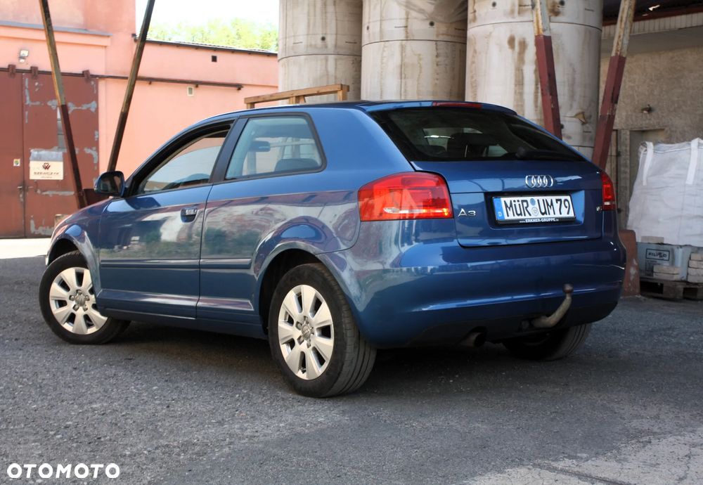 Audi A3 3-drzwiowe 1.6 S line Sportpaket (plus) - 4