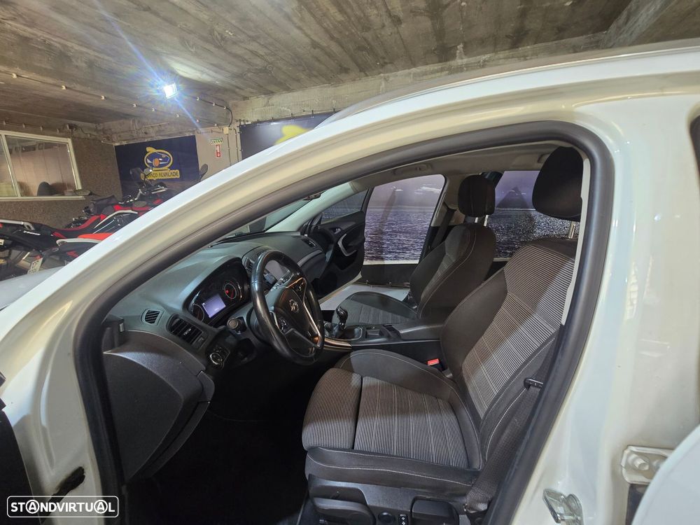 Opel Insignia Sports Tourer 1.6 CDTi Executive S/S - 8