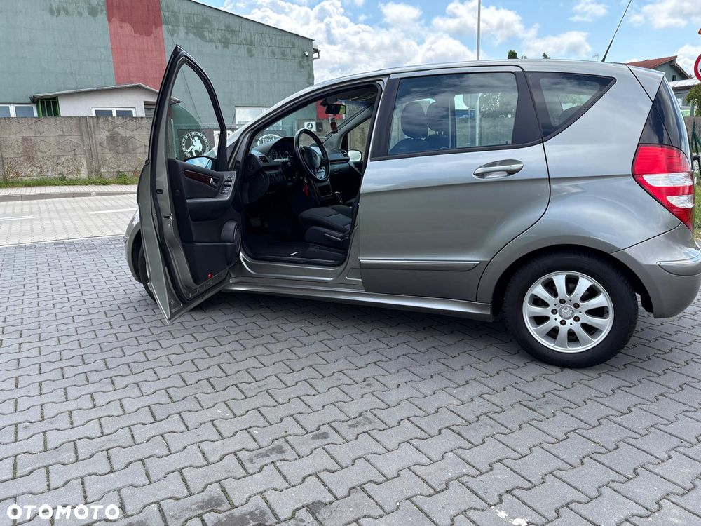 Mercedes-Benz Klasa A 170 Autotronic Elegance - 28