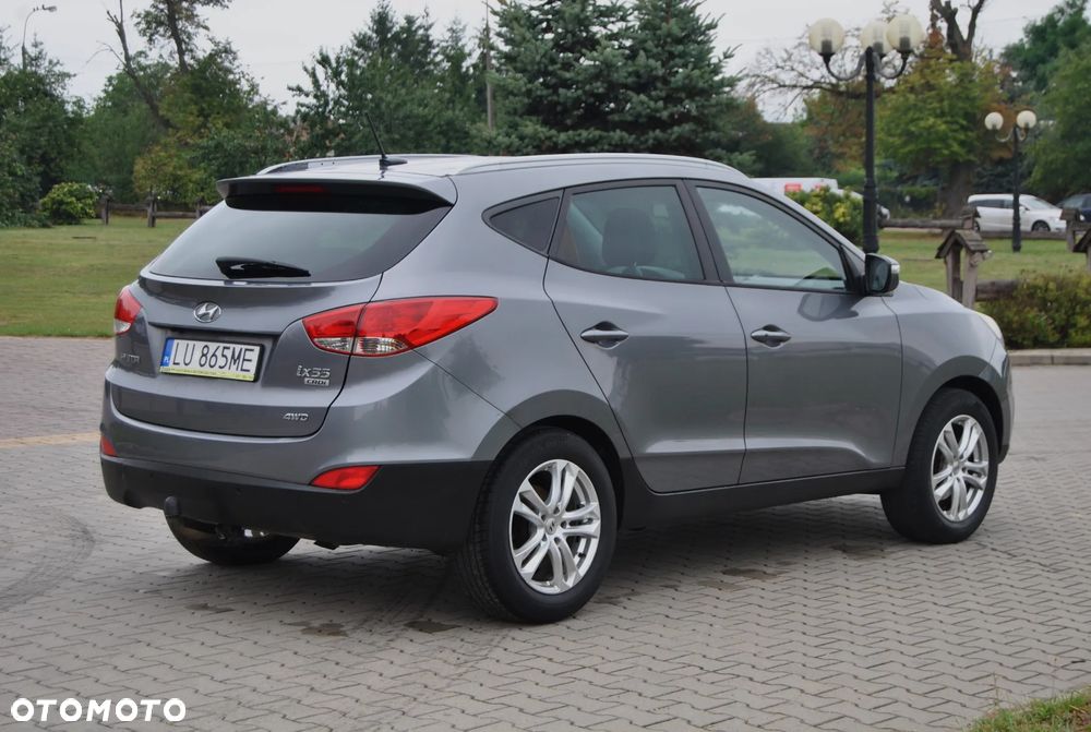 Hyundai ix35 2.0 CRDi 4WD Premium - 3
