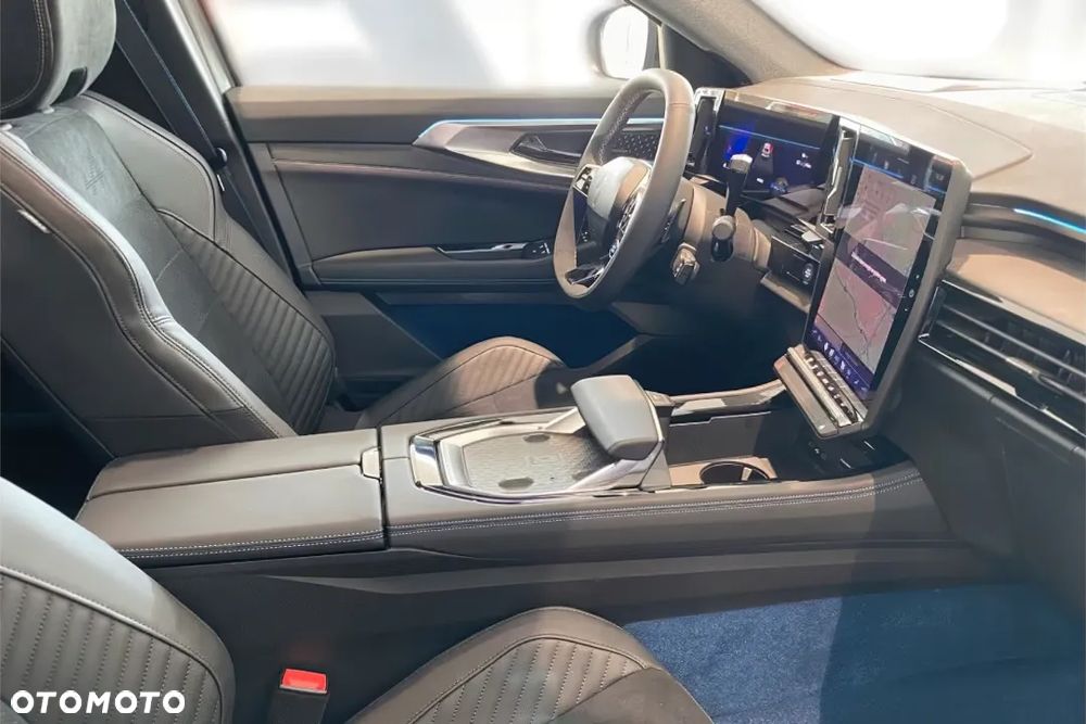 Renault Rafale 1.2 E-Tech PHEV 4x4 300 esprit Alpine MMT - 8