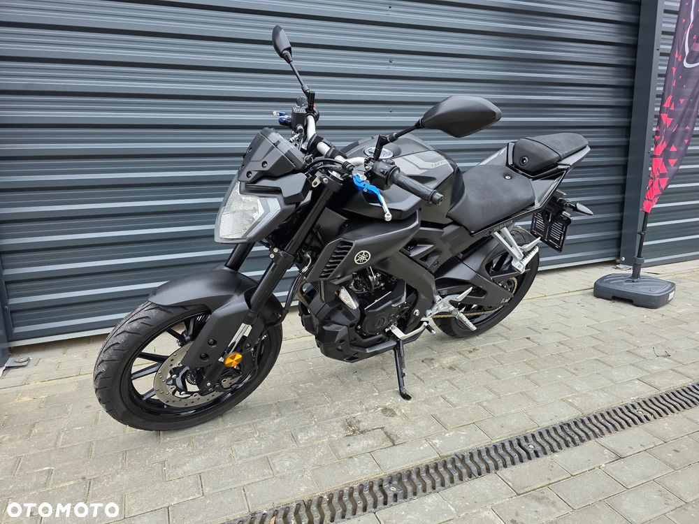 Yamaha MT - 4