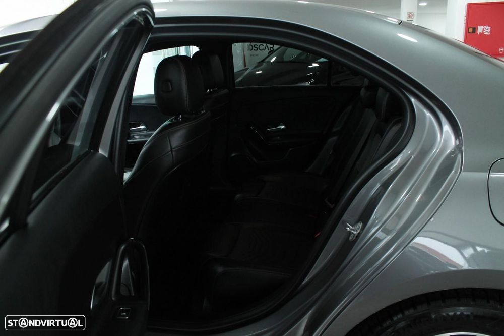 Mercedes-Benz A 180 Limousine d 7G-DCT Progressive - 12