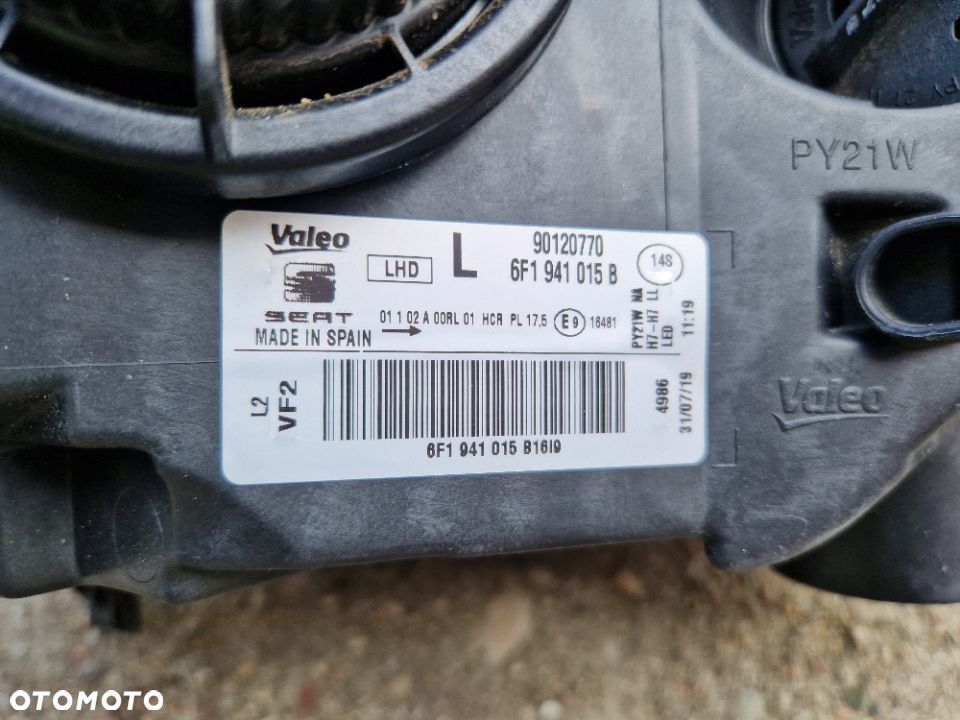Seat Ibiza V 17- reflektor przedni lewy lampa zwykła LED 5F - 4