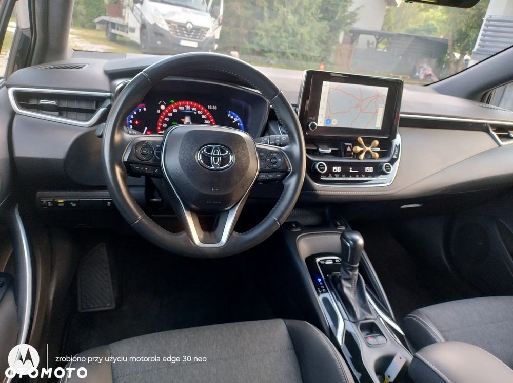 Toyota Corolla 2.0 Hybrid Style - 30