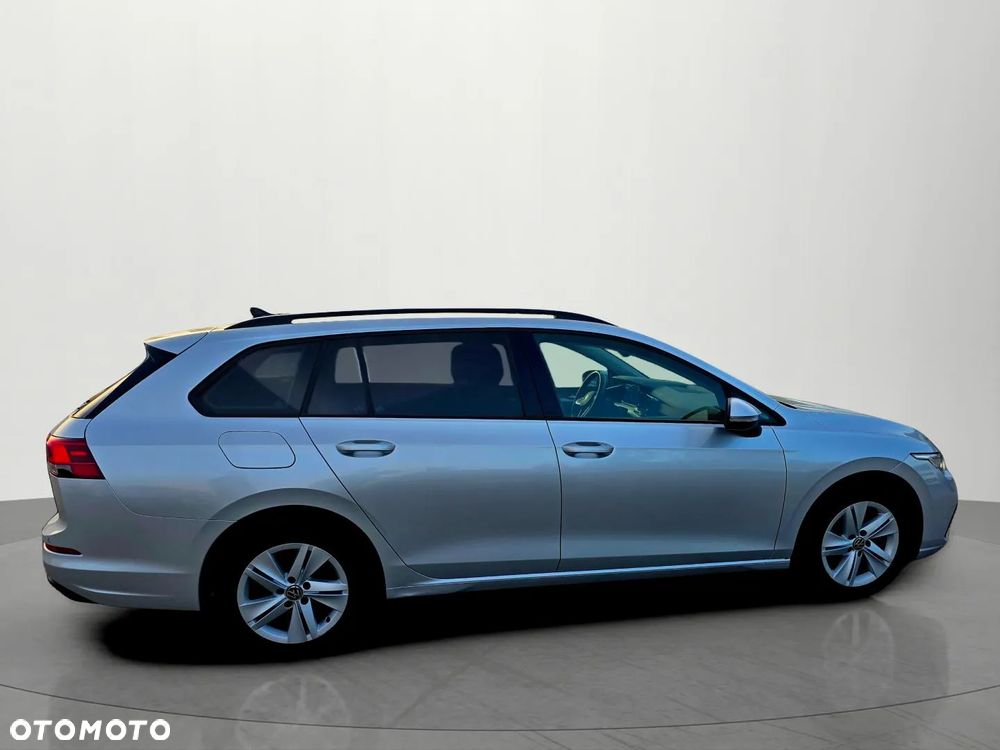Volkswagen Golf VIII 2.0 TDI Life DSG - 6