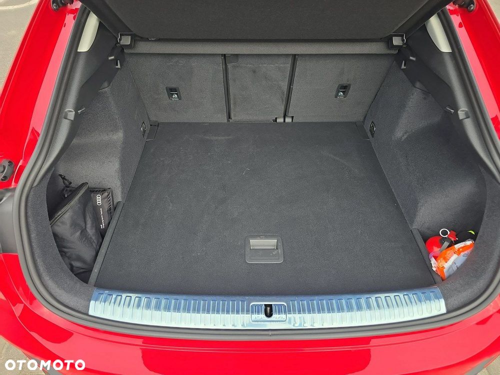 Audi Q3 Sportback - 15