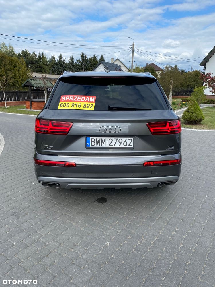 Audi Q7 - 5