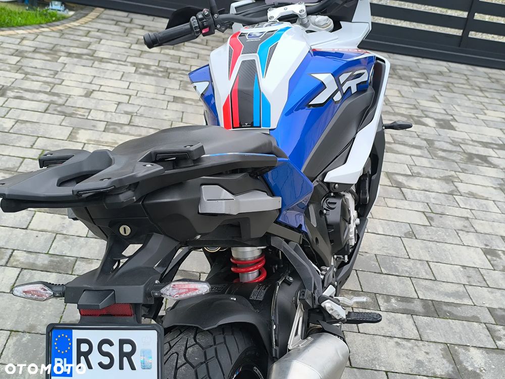 BMW XR - 18
