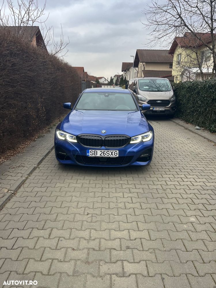 BMW Seria 3 330i AT M Sport - 3