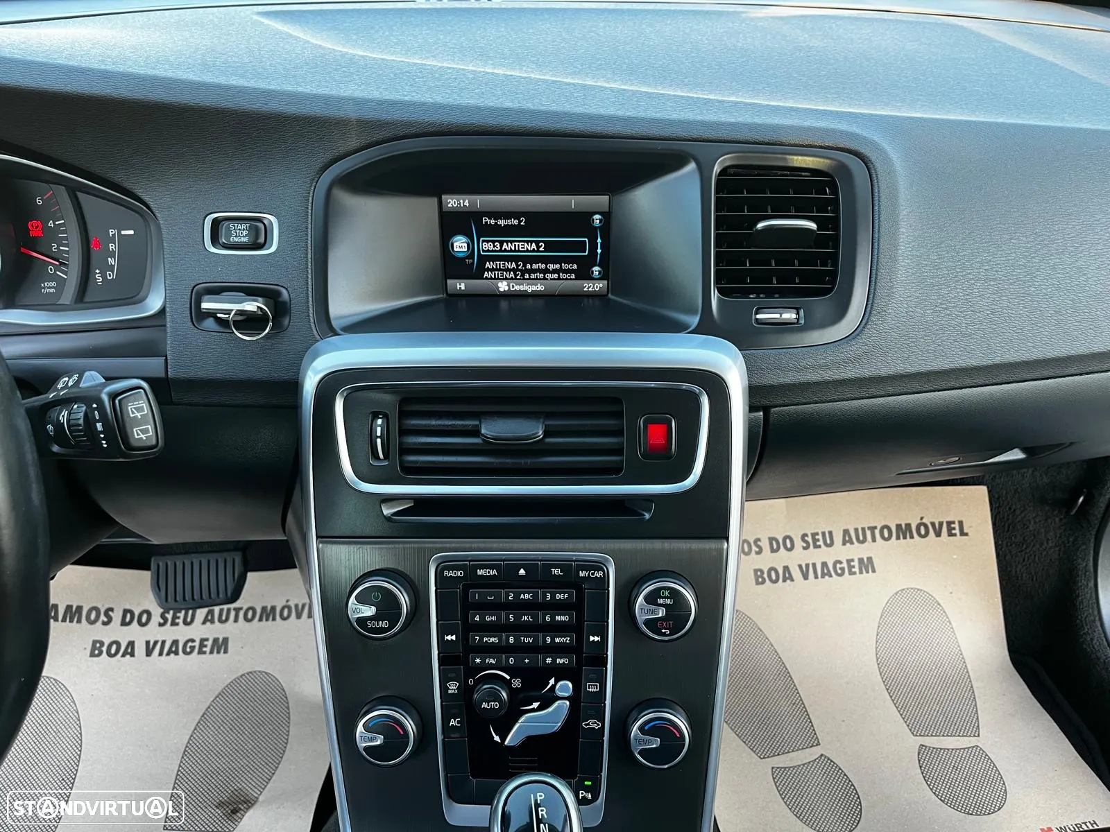 Volvo V60 1.6 D2 Momentum Eco Powershift - 27