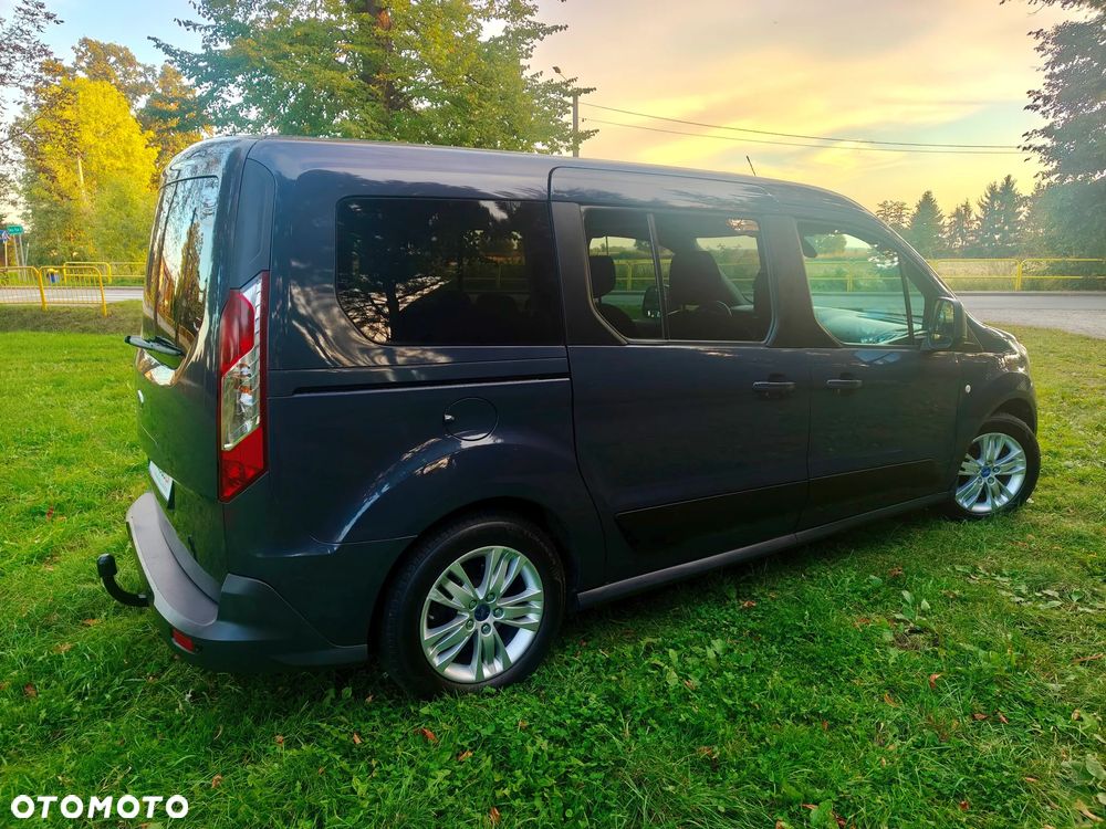 Ford Tourneo Connect Grand - 12