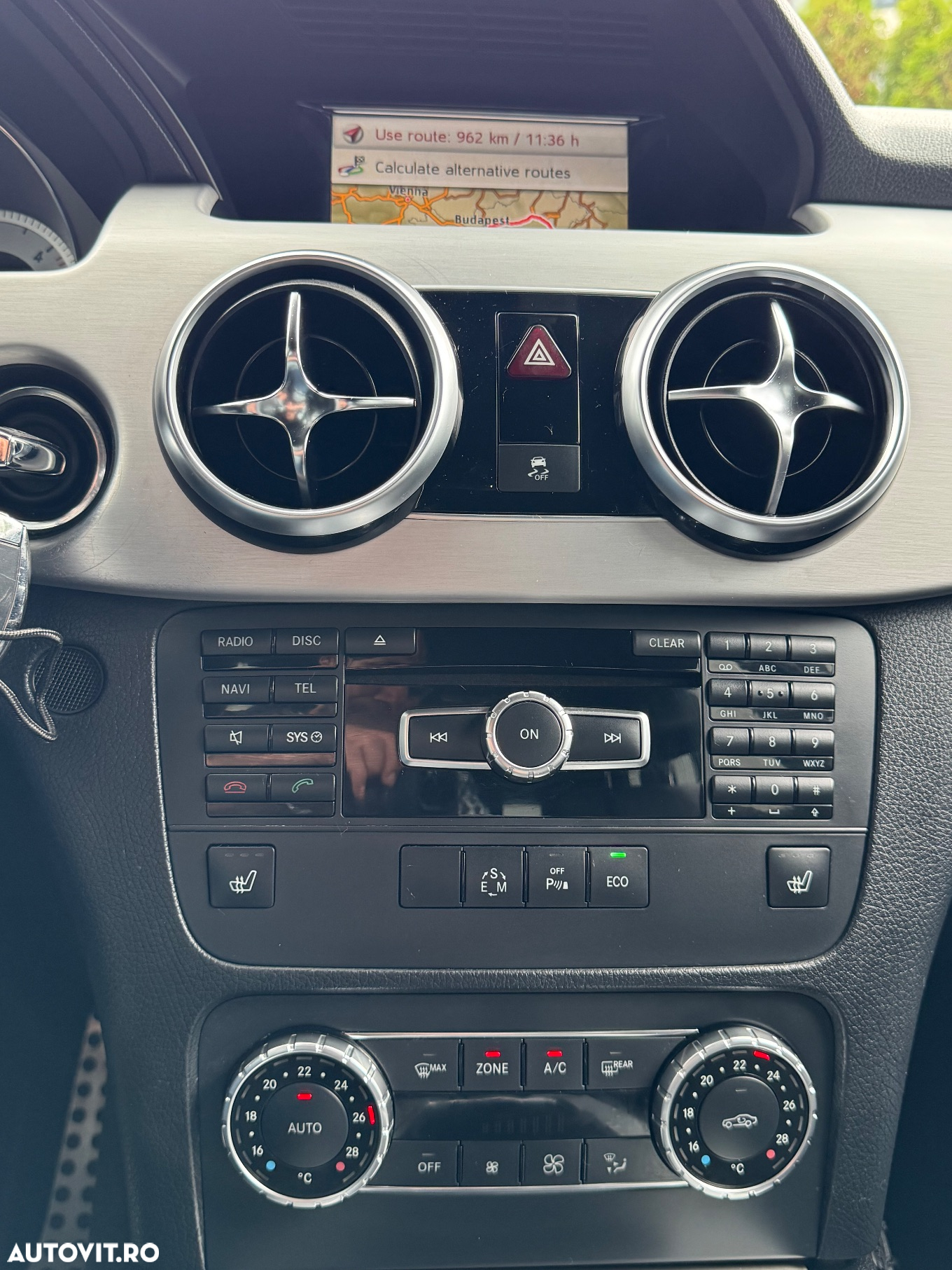 Mercedes-Benz GLK 220 CDI DPF 4Matic BlueEFFICIENCY 7G-TRONIC - 12