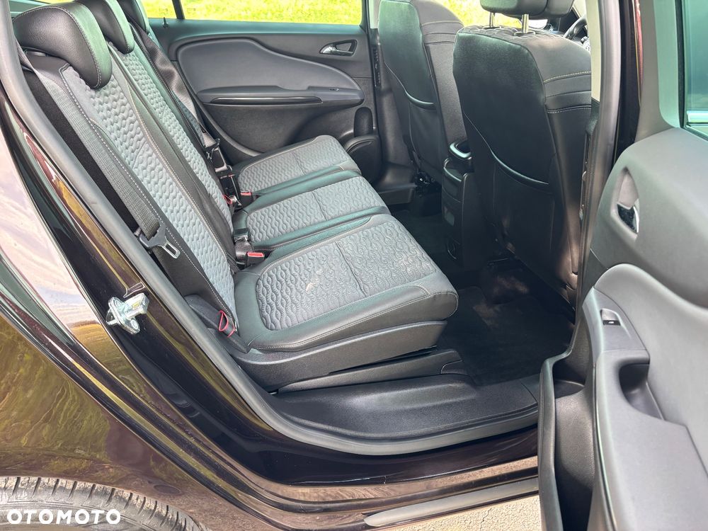 Opel Zafira 2.0 CDTI Enjoy - 26