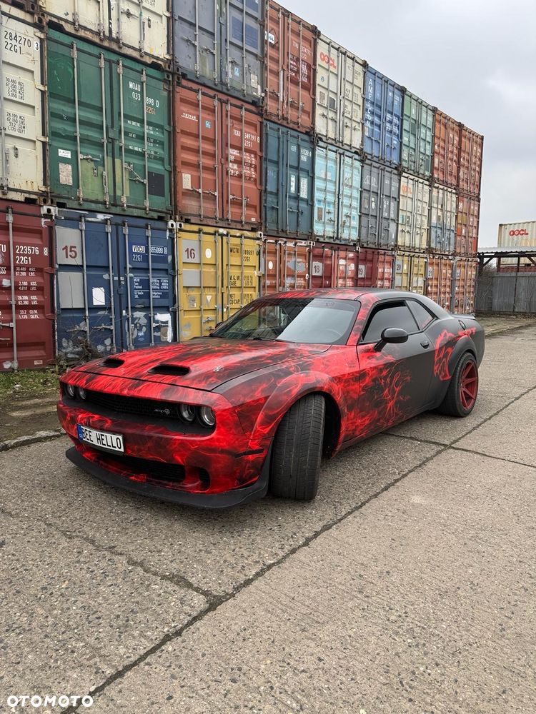 Dodge Challenger - 3