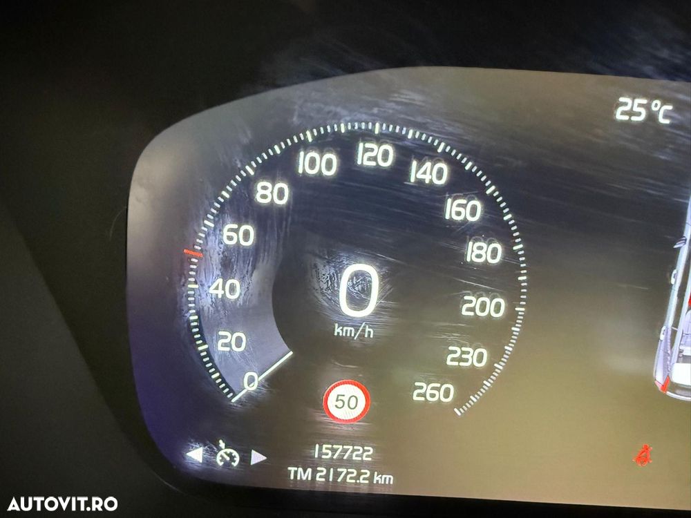 Volvo XC 40 D3 R-Design - 4