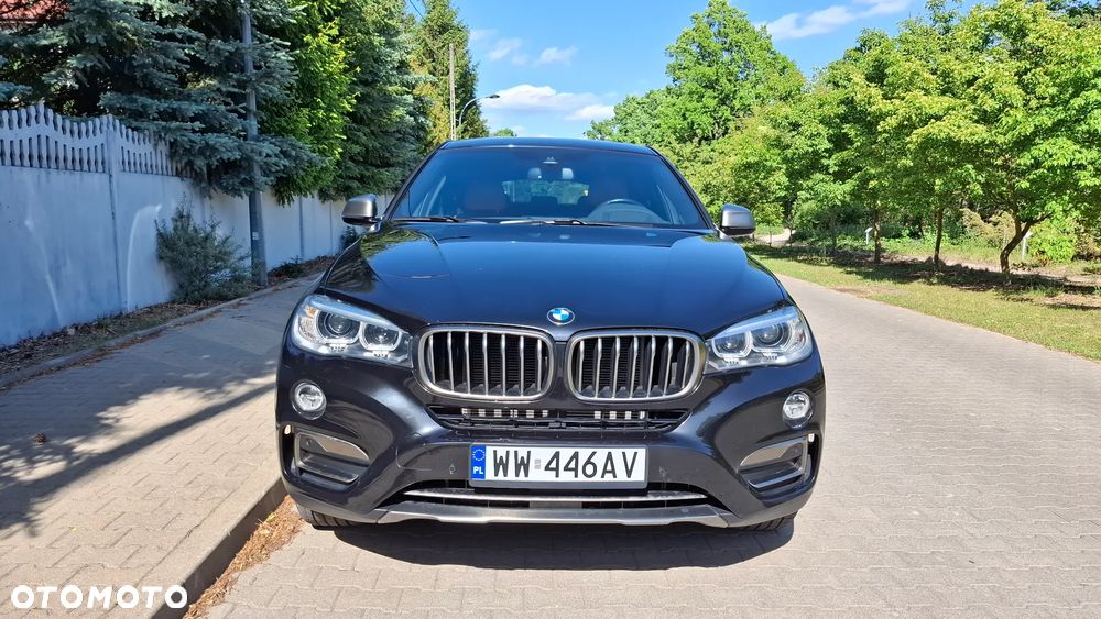 BMW X6 35i xDrive - 16