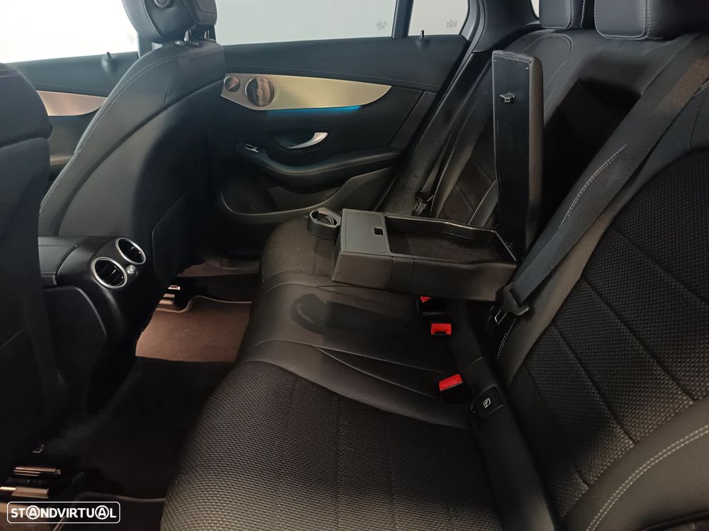 Mercedes-Benz GLC 300 de 4Matic 9G-TRONIC - 31