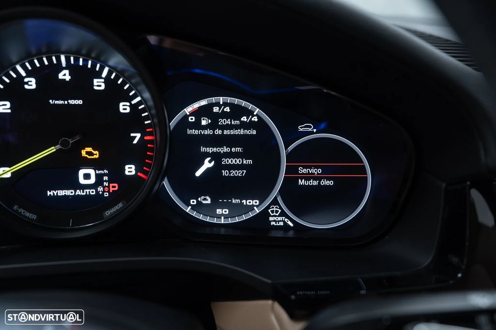 Porsche Cayenne Coupé E-Hybrid - 37