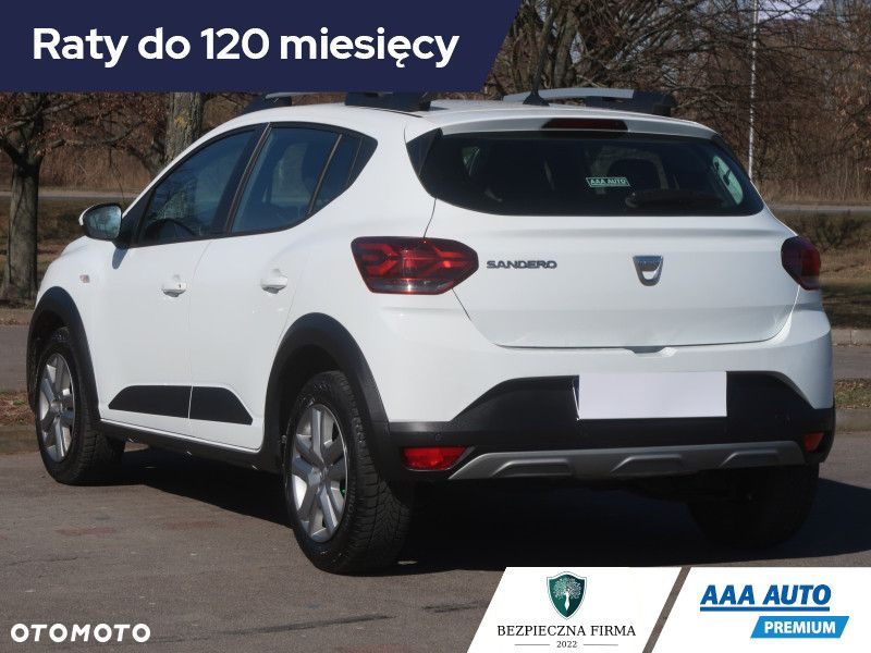 Dacia Sandero - 5