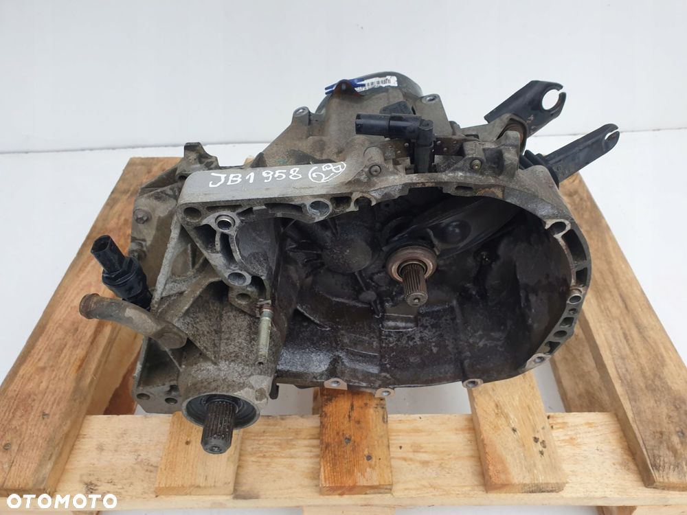 Renault Clio II 1.4 16v SKRZYNIA BIEGÓW JB1958 manual MANUALNA - 1