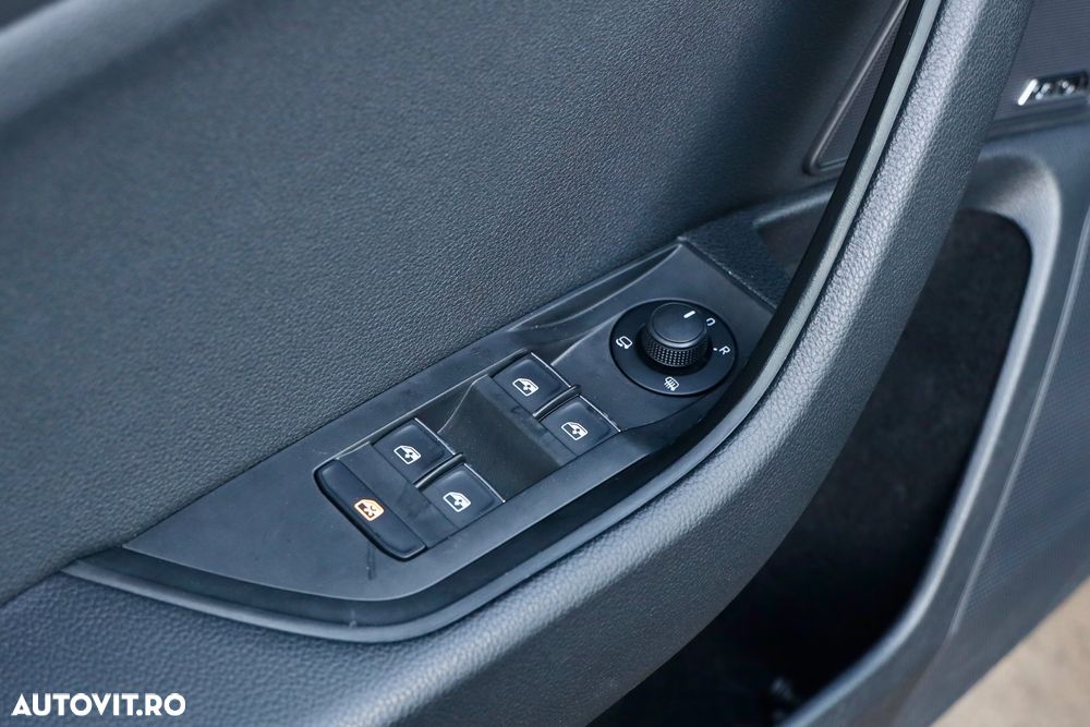 Skoda Superb 2.0 TDI Active - 21