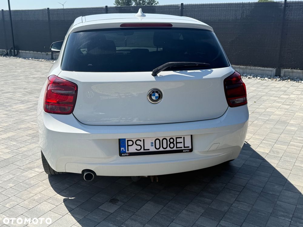 BMW Seria 1 114d Sport Line - 6