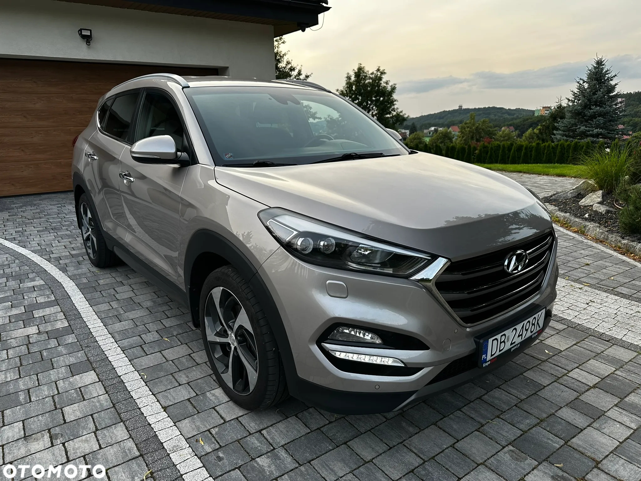 Hyundai Tucson 2.0 CRDI BlueDrive Style 2WD - 10