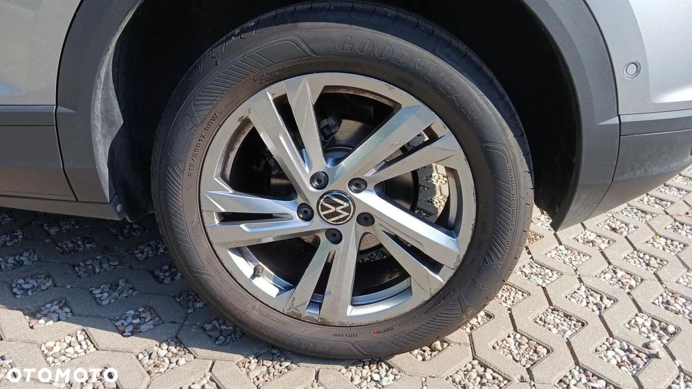 Volkswagen T-Roc 1.5 TSI Life Plus DSG - 27