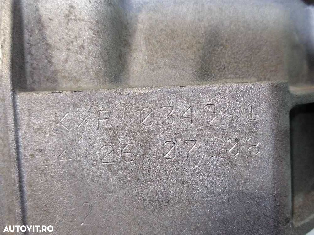 Cutie viteze AUDI A4 B8 2.0 TDI; KXP; 6 Trepte; 2008-2015 - 2