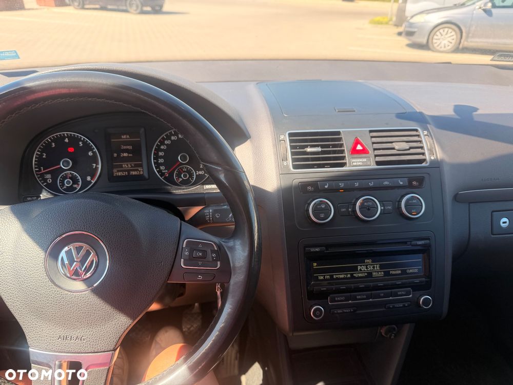 Volkswagen Touran 1.2 TSI BlueMot CityLine - 11