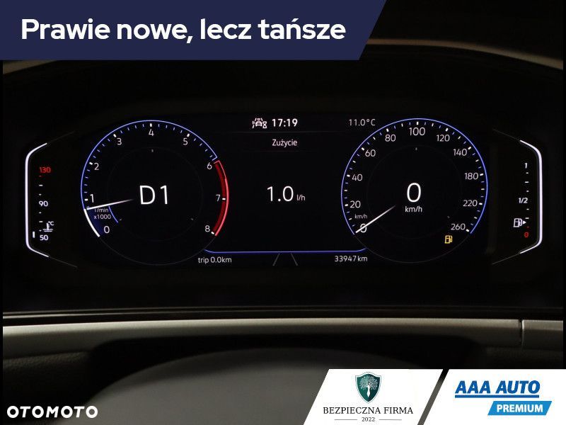 Volkswagen T-Roc - 12