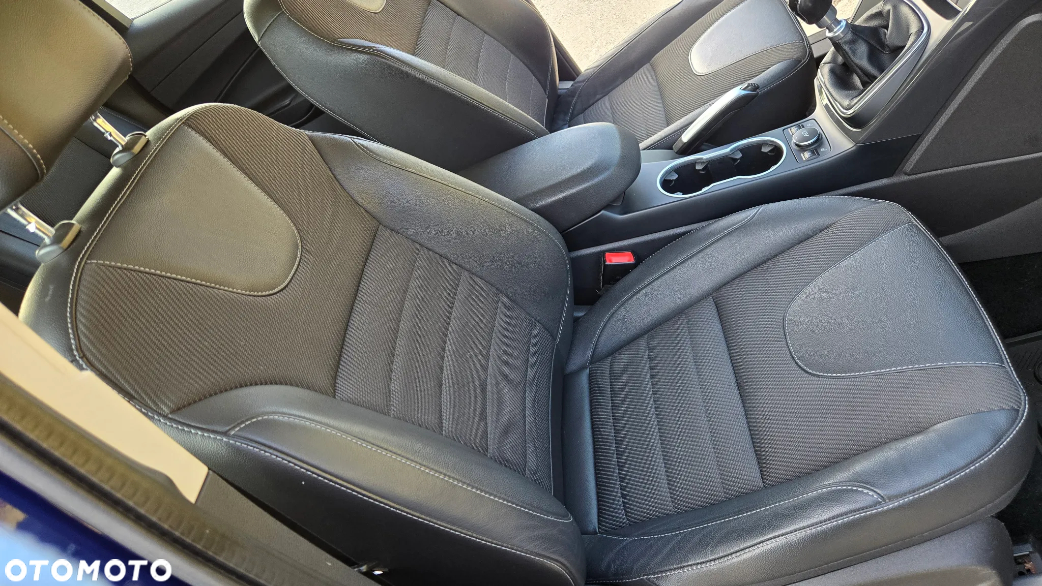 Ford Kuga - 13