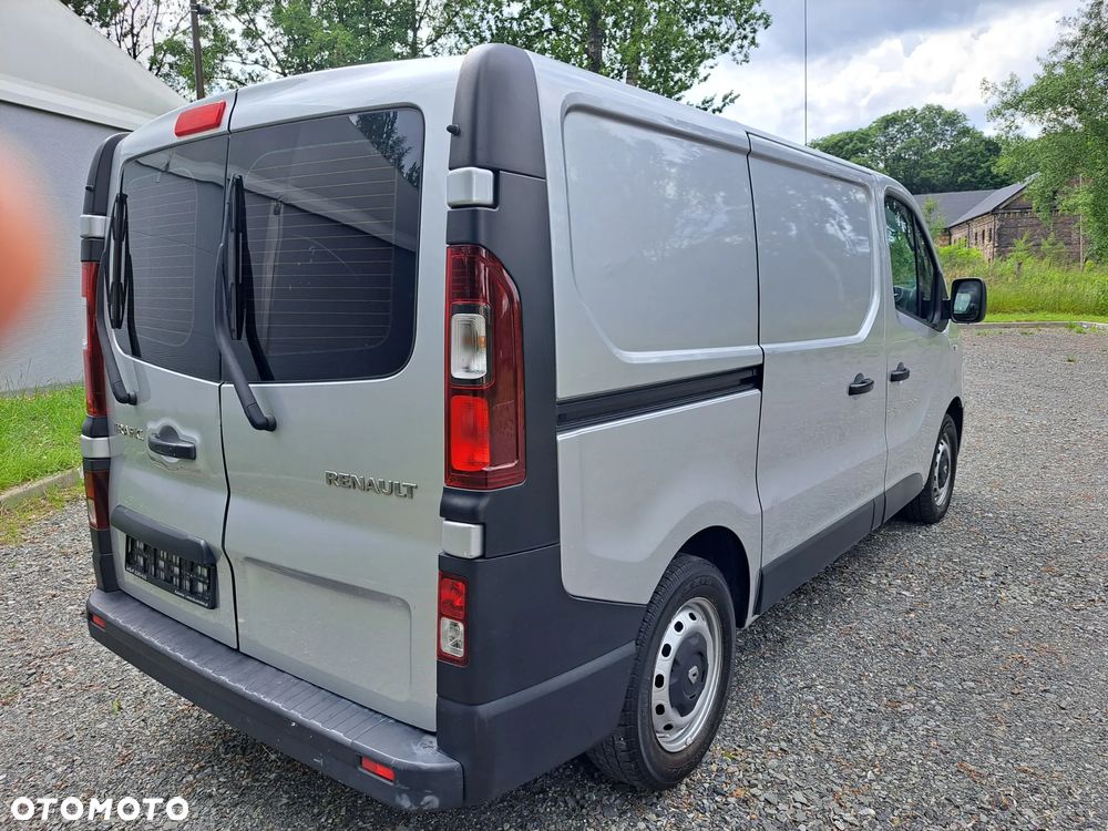 Renault Trafic Combi L1H1 Authentique - 9