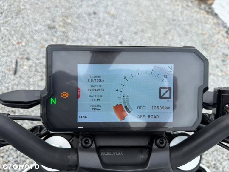 KTM Duke 125 - 10