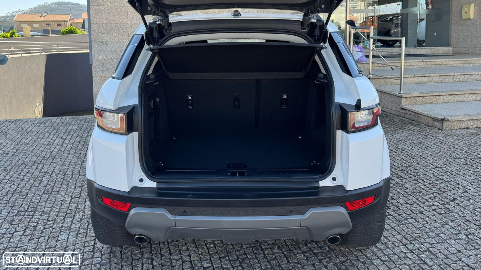 Land Rover Range Rover Evoque 2.0 D150 - 9