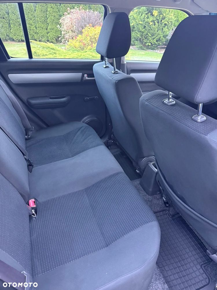 Suzuki Swift - 11