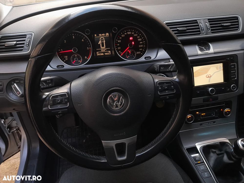 Volkswagen Passat Variant 2.0 TDI BlueMotion Technology Comfortline - 20
