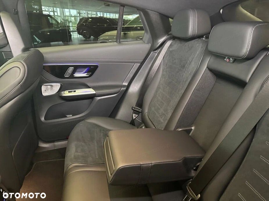 Mercedes-Benz GLC 300 mHEV 4-Matic AMG Line - 12