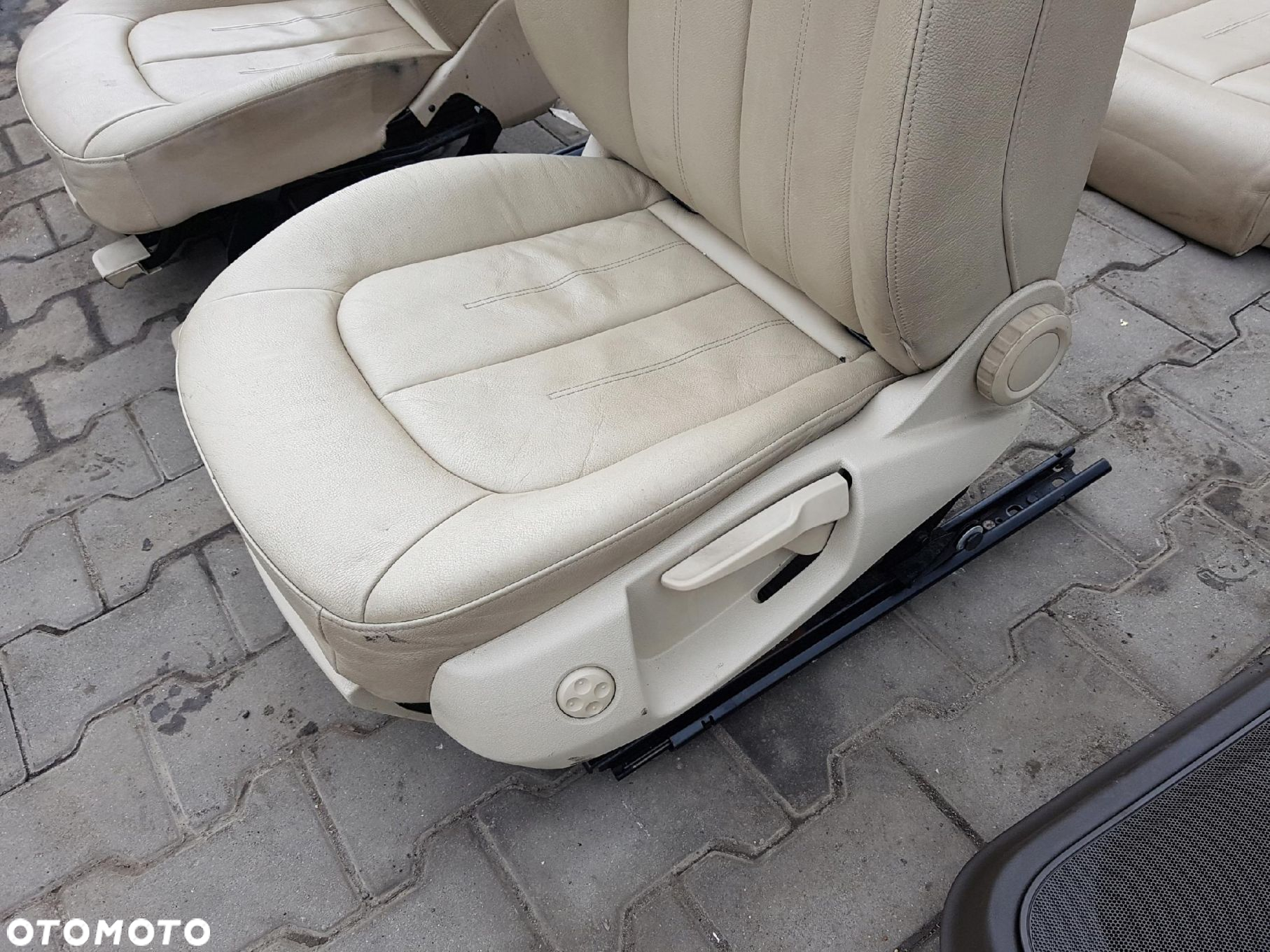 AUDI A6 C7 4G 10-18r SEDAN FOTELE SKÓRZANE KANAPA BOCZKI - 9