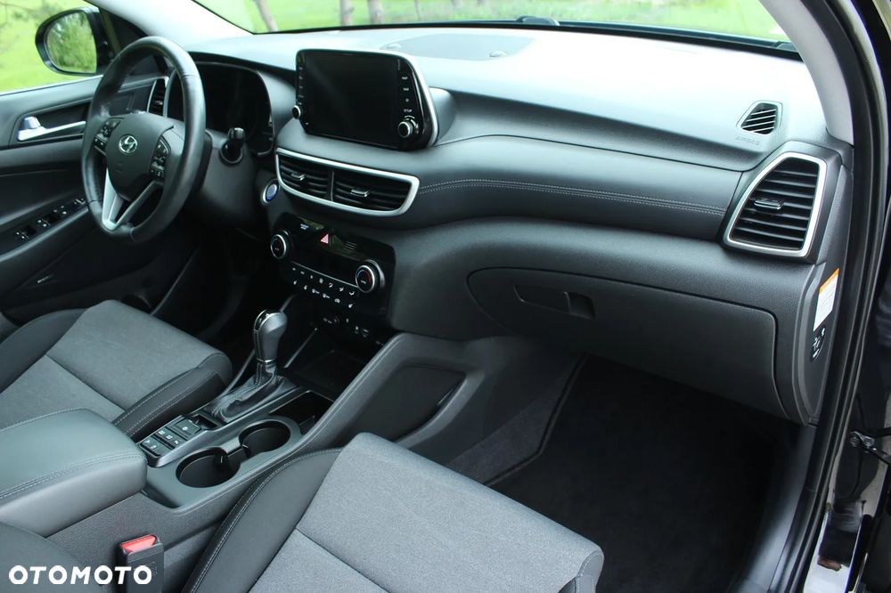 Hyundai Tucson blue 1.6 CRDi 2WD DCT Premium - 26