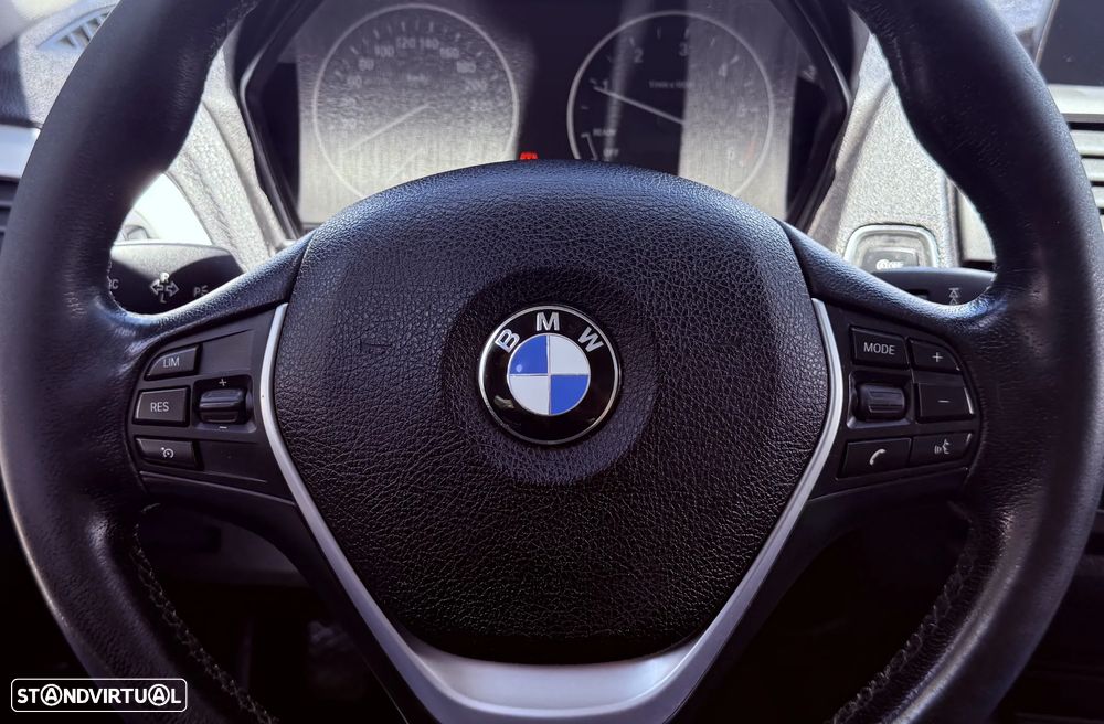 BMW 116 d EfficientDynamics Edition Urban Line - 25