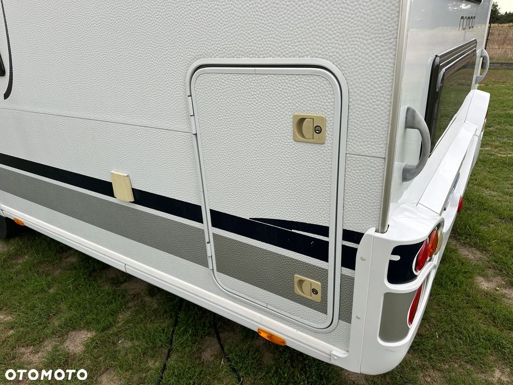 Dethleffs 550 NOMAD z przedsionkiem Isabella i łóżkami piętrowymi. - 5
