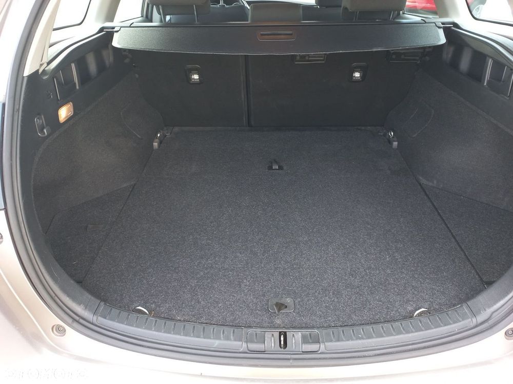 Toyota Auris - 8