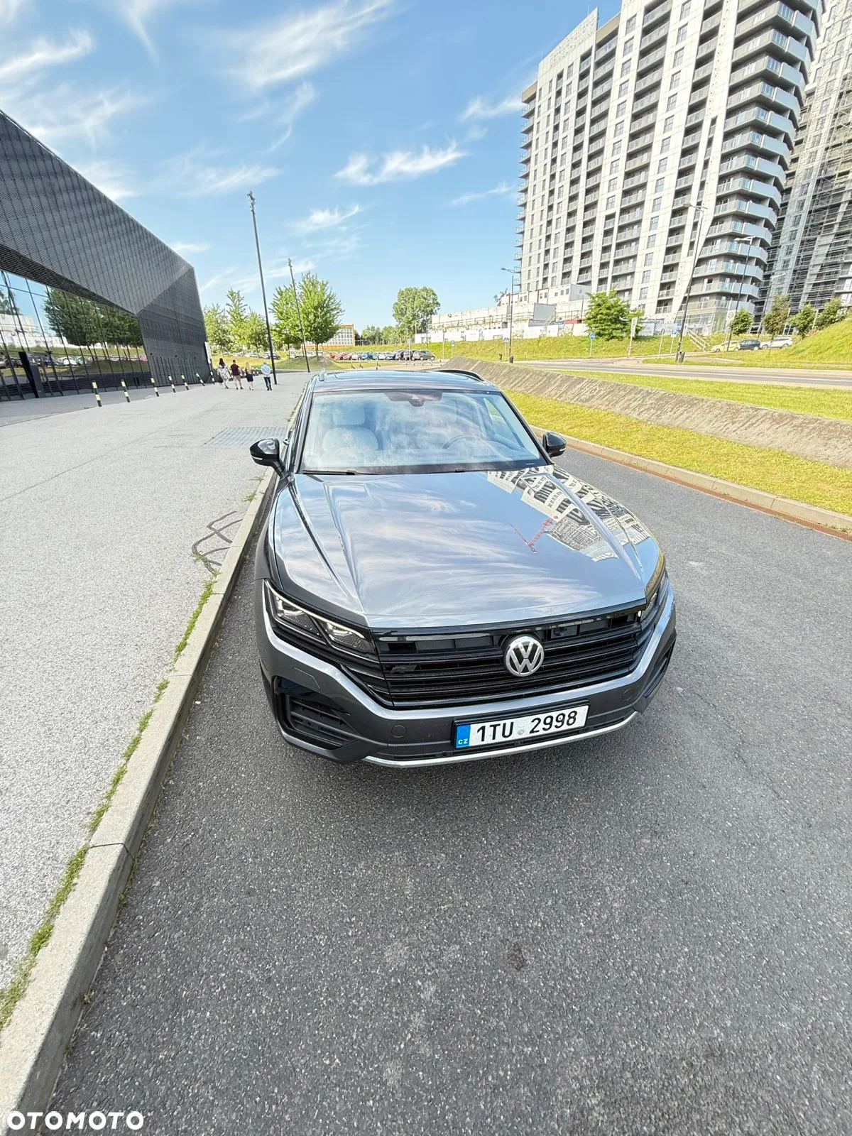 Volkswagen Touareg - 9