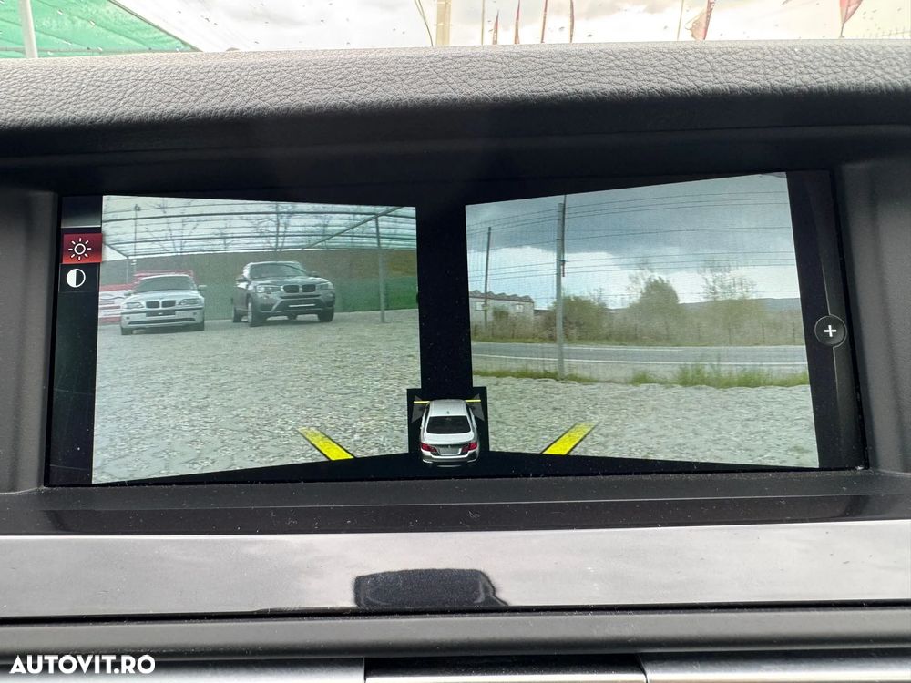 BMW Seria 5 525d xDrive AT - 25