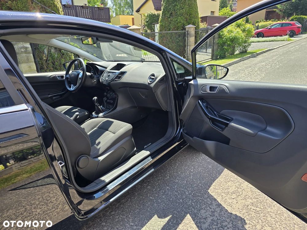 Ford Fiesta 1.0 EcoBoost Titanium X - 30