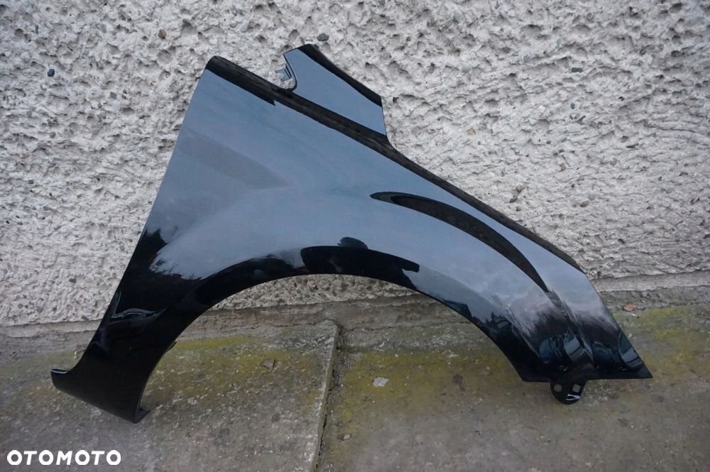 BŁOTNIK PRAWY FOCUS II MK2 LIFT 08/11r F3