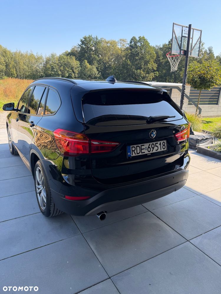 BMW X1 sDrive18i GPF Advantage - 9