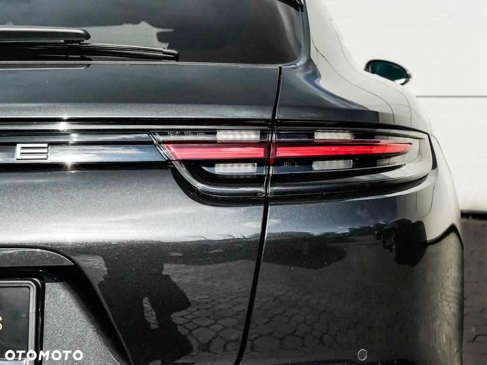 Porsche Panamera Turbo - 11